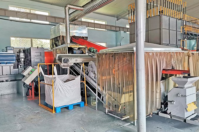 Kauçuk Öğütücü